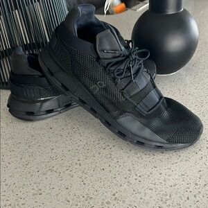 On Running Men's Black Sneakers